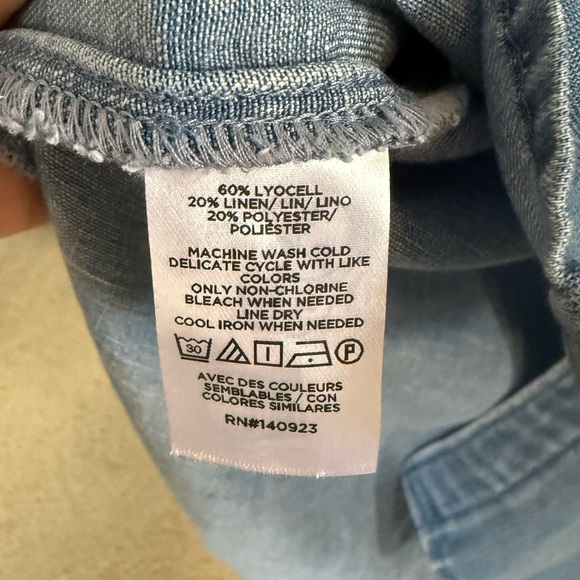 NWT Loft button down top - Picture 3 of 3